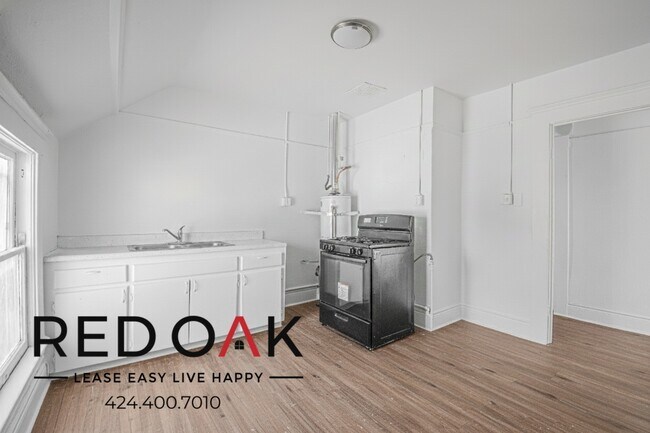 Foto del edificio - 615 S Soto St