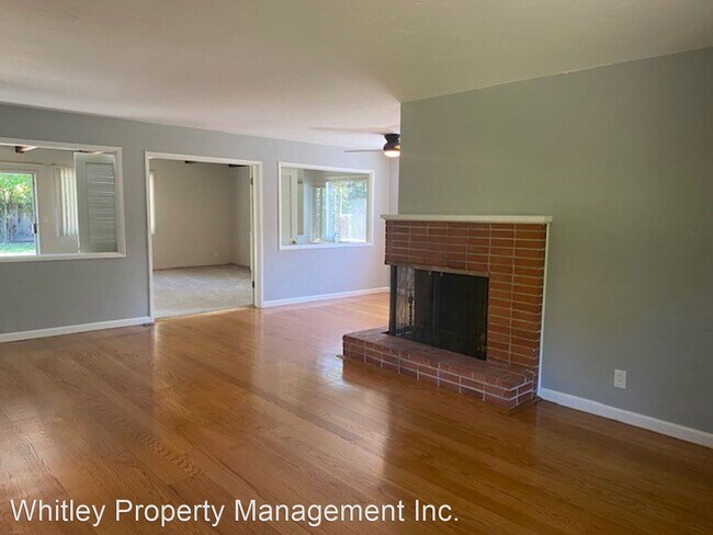 Building Photo - 3 br, 2 bath House - 789 Paul Ave