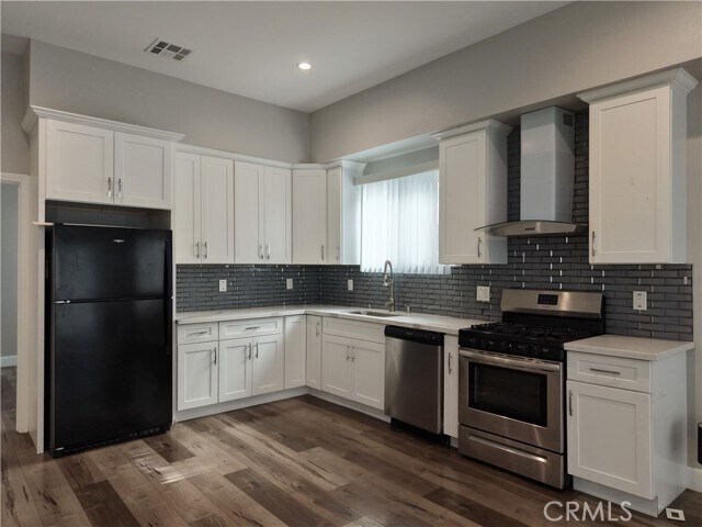 Foto del edificio - 5743 Fulcher Ave