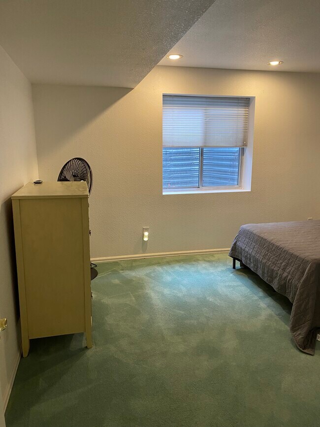 7162 W Belmont Dr, Littleton, CO 80123 House Rental in Littleton, CO