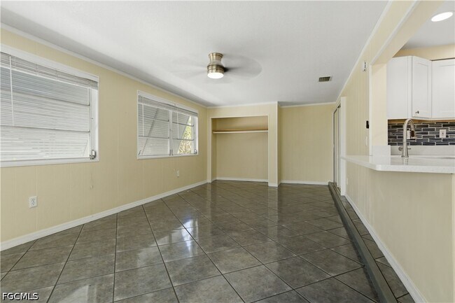 Foto del edificio - 4425 N Canal Cir