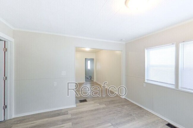 Foto del edificio - 2639 Hiawatha St