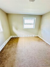 Building Photo - 268 Cass Ave