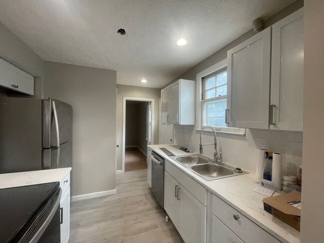 Foto del edificio - 2709 N 66th St