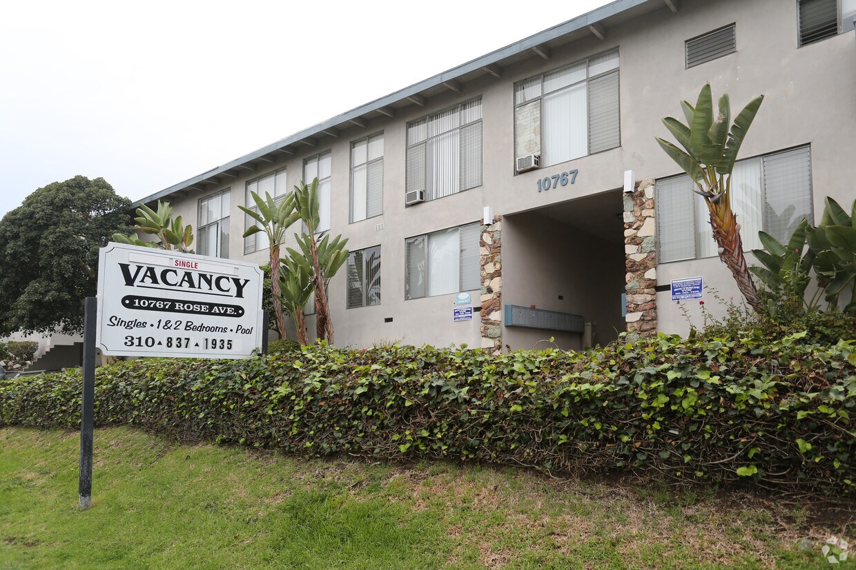 Foto del edificio - Boca Raton Apartments