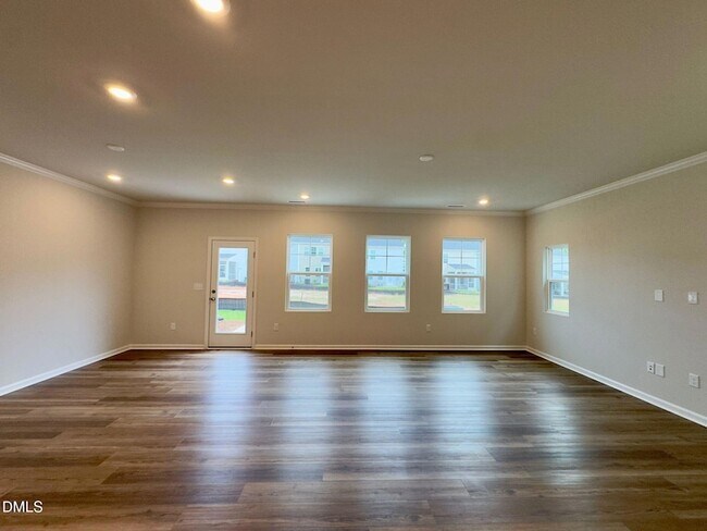 Building Photo - 1507 Tea Time Trl