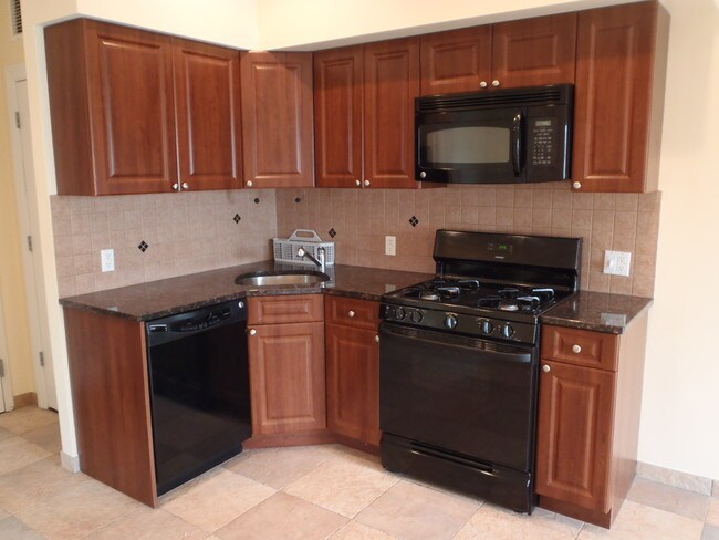 Foto del edificio - 3029 38th St