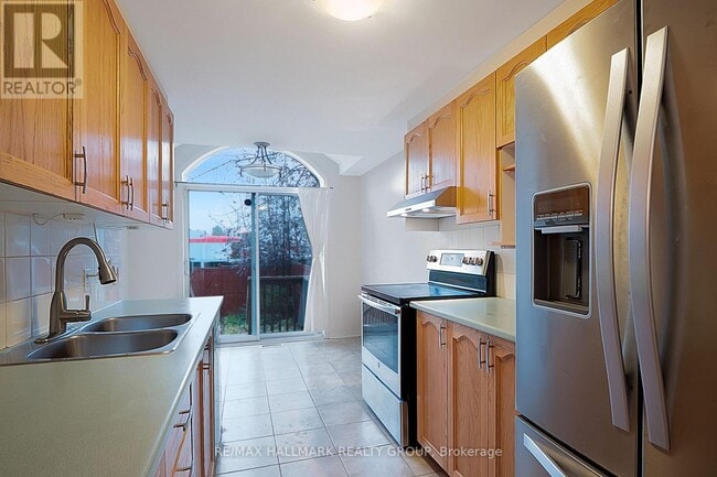 Building Photo - 92 Southpointe Ave