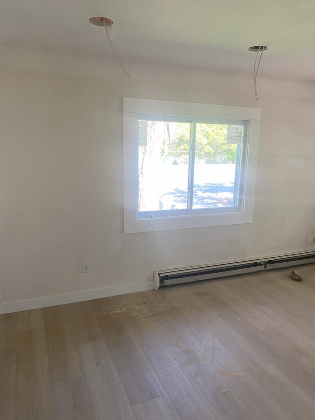 Building Photo - 2802 White Bear Ave