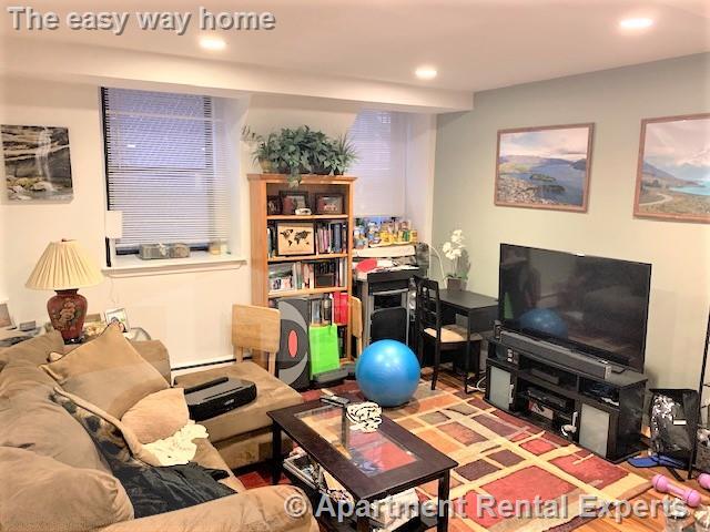 Primary Photo - 38-40 Saint Botolph St Unit #B4