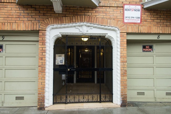 Building Photo - 4540 California St