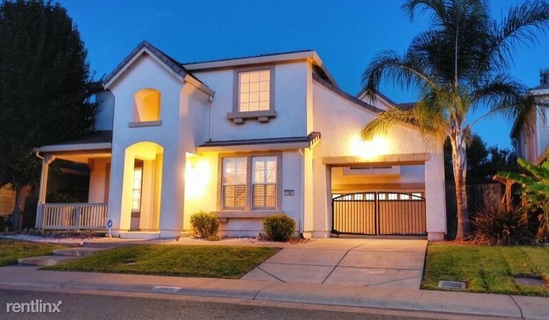 Primary Photo - 4 br, 3 bath House - 1595 Montrose Ln