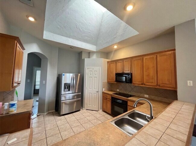 Foto del edificio - 5524 Glenview Ln