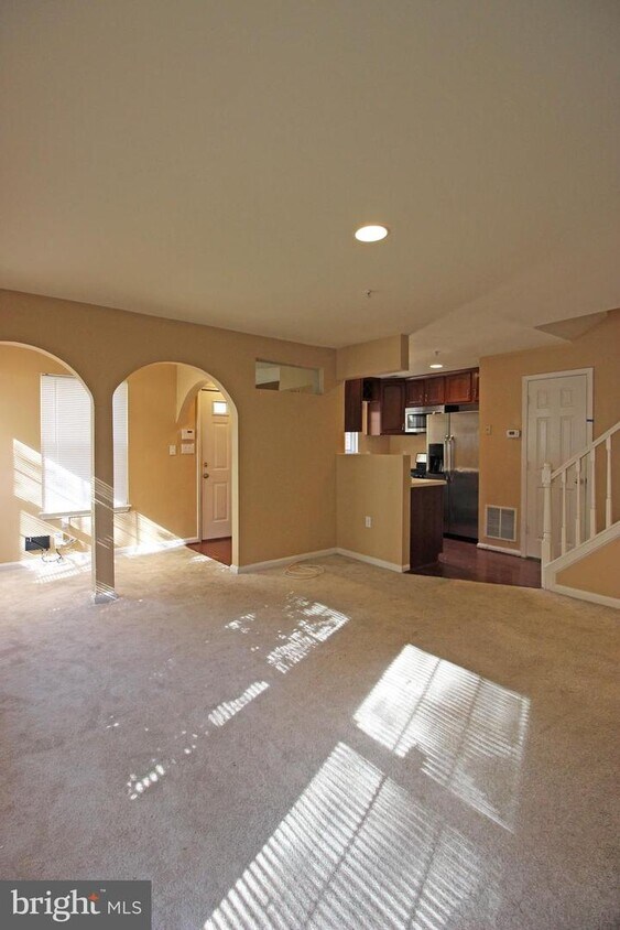 6410 Bayberry Ct Unit 1, Elkridge, MD 21075 Condo for Rent in