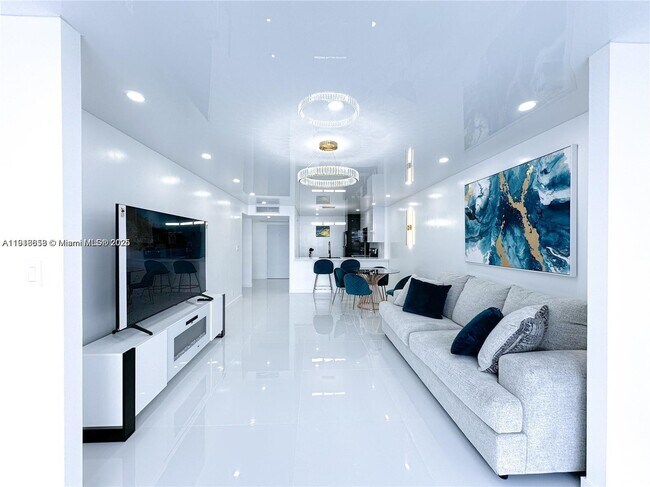 Foto del edificio - 501 Three Islands Boulevard