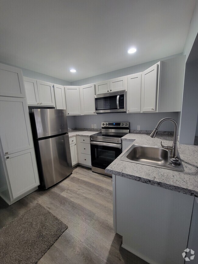 Houses for Rent in Sparta MI with a Swimming Pool 6 Homes