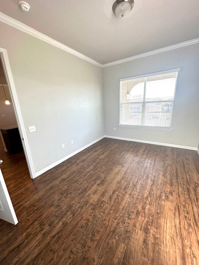 Foto del edificio - 27040 U.S. 380 Apt #B1, Aubrey, TX 76227 - 2 BR 2 BA condo
