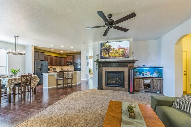 Foto del edificio - 5153 Chicory Cir