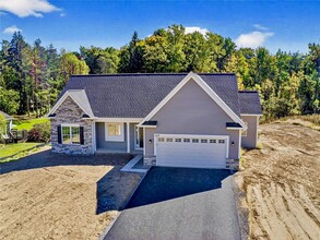 Building Photo - 1119 Wall Rd