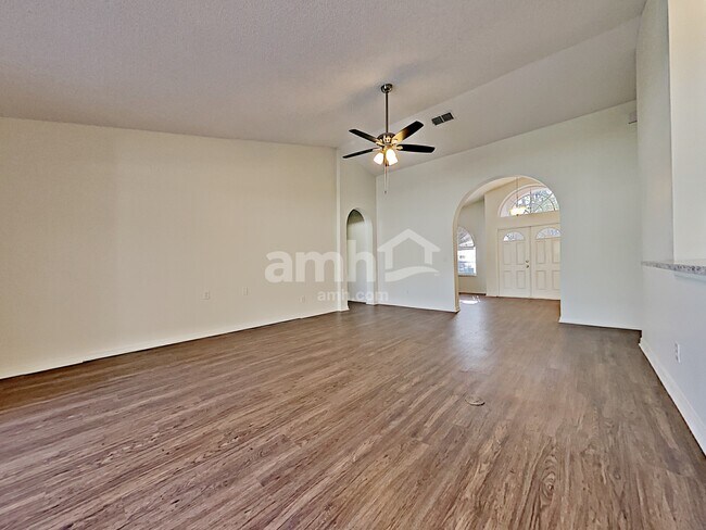 Foto del edificio - 8813 Scenic Vista Ct