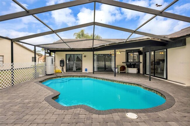 Building Photo - 12940 Prestwick Dr