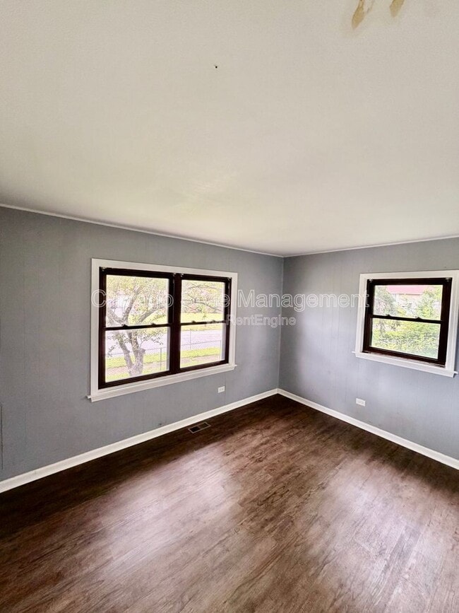 Building Photo - 4507 Balmoral Dr