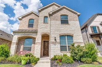 Building Photo - 1521 Buckeye Trl