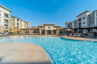 Building Photo - Meridian at Rogers Branch