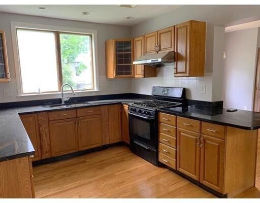 Foto del edificio - 185 Heath St