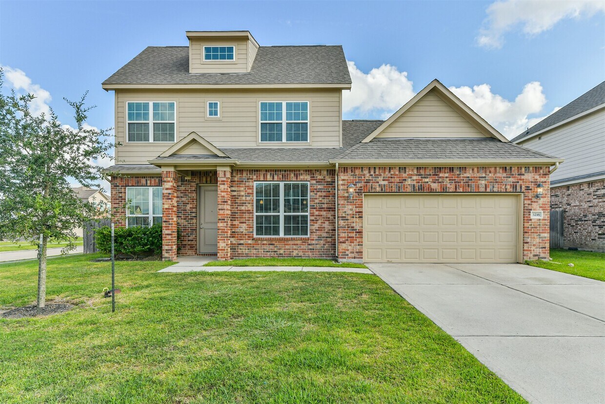 Primary Photo - 3216 Walden Breeze Ct