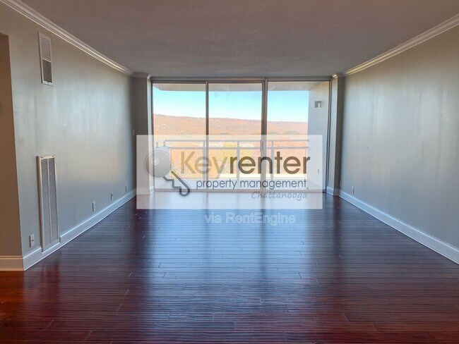 Foto del edificio - 1131 Stringers Ridge Rd