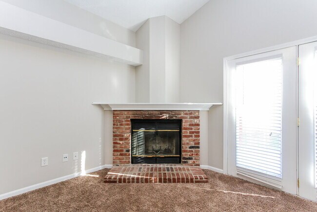 Foto del edificio - 4929 Aspen Crest Ln