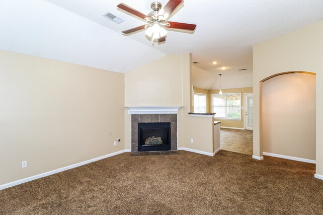 Building Photo - 2768 Maggie Woods Ln