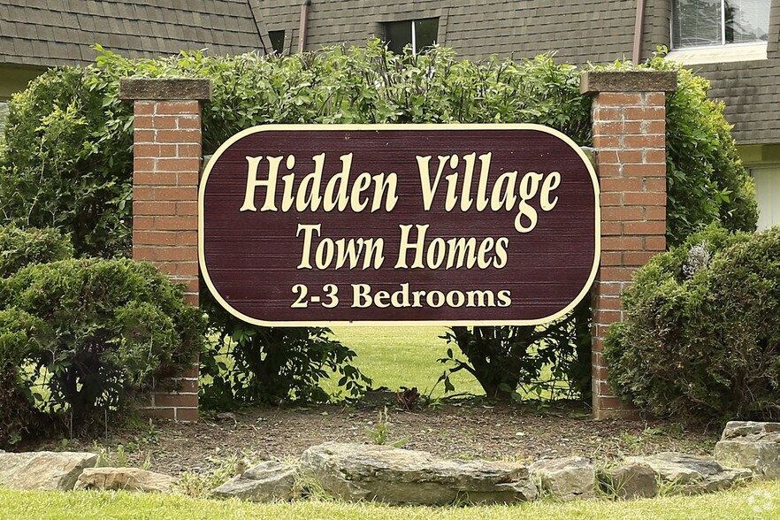 Hidden Village Townhomes Rentals Warren, OH