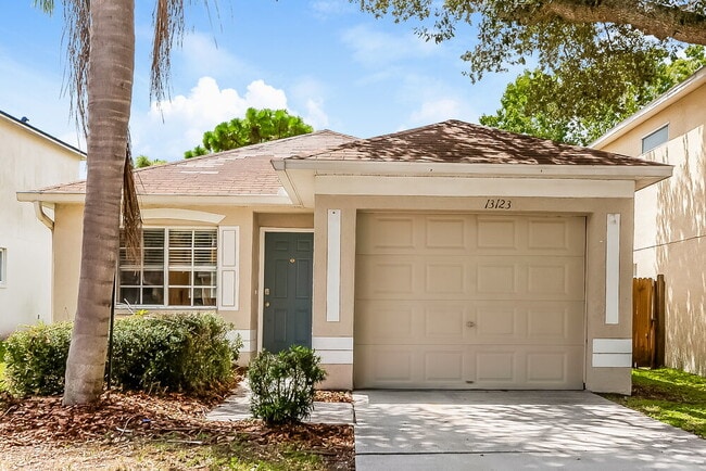 Building Photo - 13123 Fennway Ridge Dr