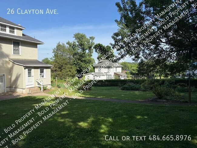 Foto del edificio - 26 Clayton Ave