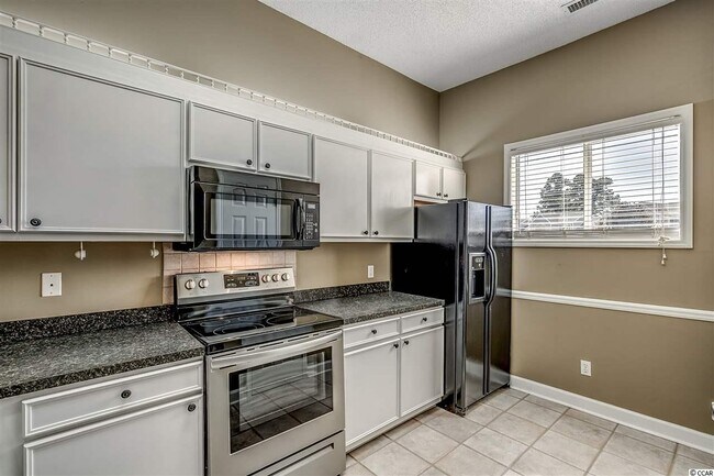 Building Photo - 3867 Myrtle Pointe Dr