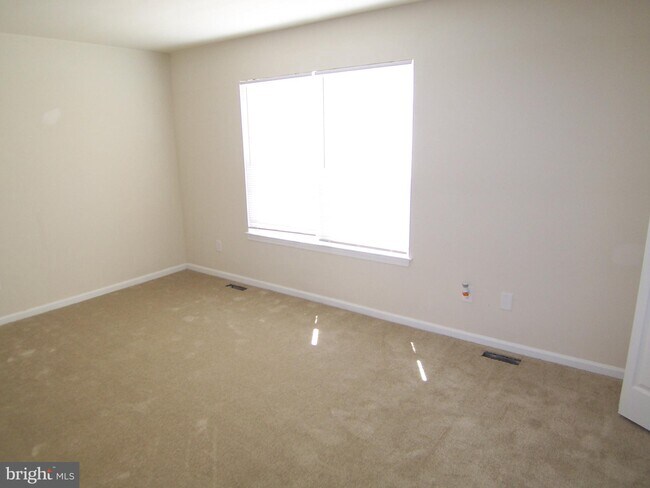 Building Photo - 602 Buttonwoods Rd