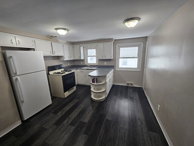 Foto del edificio - 11431 Hempstead Rd