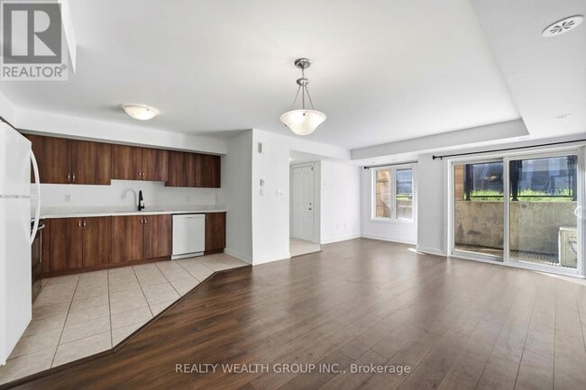 Building Photo - 2355 Sheppard Ave W