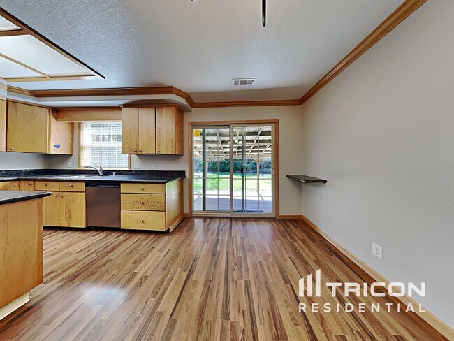 Foto del edificio - 905 W Madill Street Antioch CA