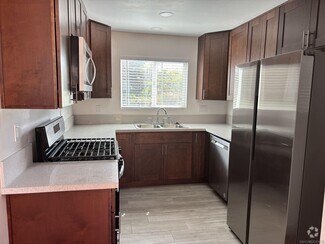 Building Photo - 2987 Buena Vista Ave