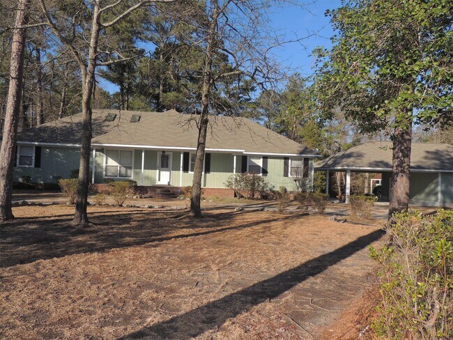 Foto del edificio - 5354 Fisher Rd