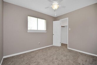Building Photo - 12207 Flushing Meadows Dr