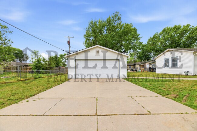 Foto del edificio - 1903 S Custer Ave