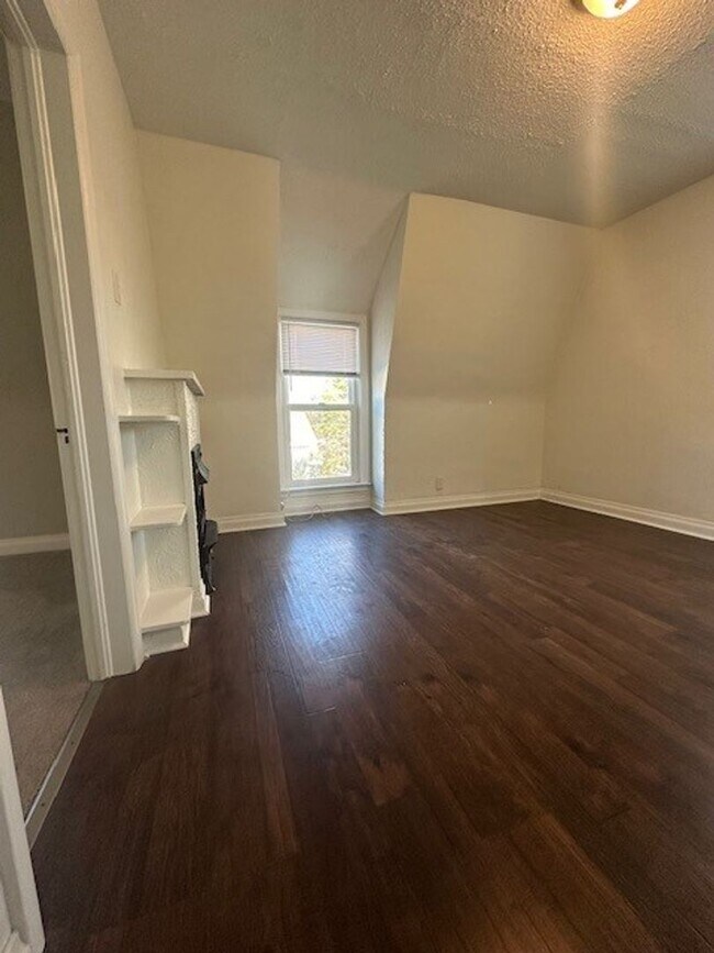 Foto del edificio - 113 N 6th St