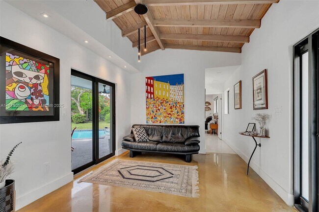 Foto del edificio - 6760 SW 144th St