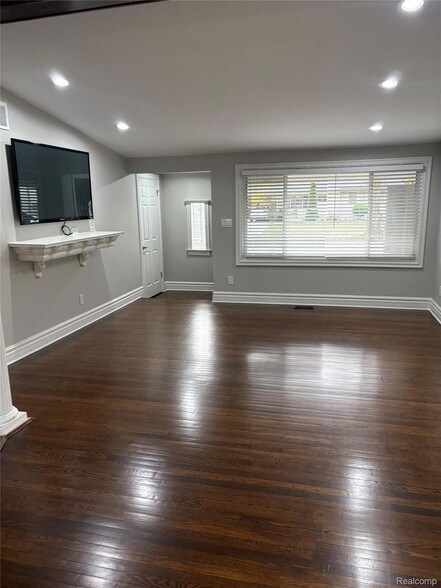 Foto del edificio - 23245 Berkley St