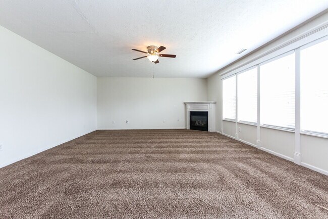 Foto del edificio - 10783 Standish Pl