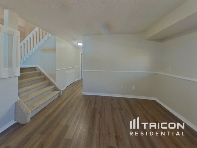 Building Photo - 3340 Bridgewater Dr
